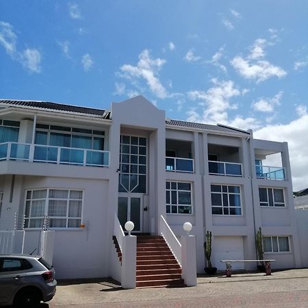 A Villa De Mer Guesthouse Порт-Альфред Екстер'єр фото